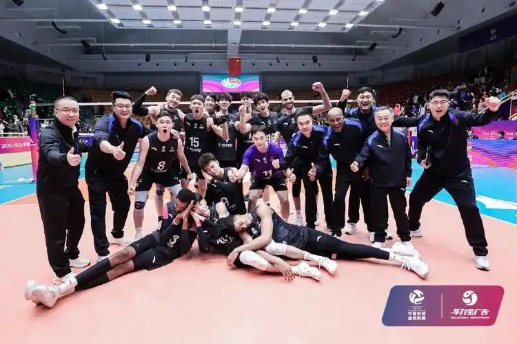 男奴被调教全过程混得好的人，都懂得“演戏” 